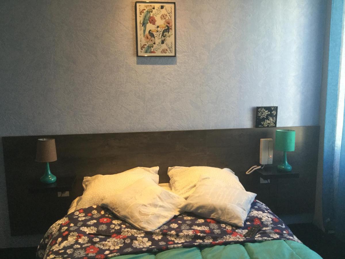 Hotel Le Kamelia サル エクステリア 写真